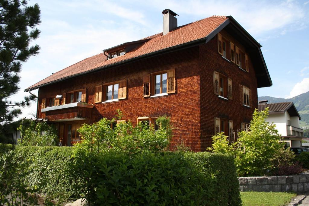 Mama Kaethe - Apartments Nenzing Esterno foto